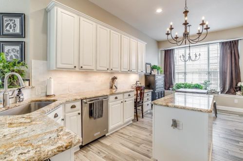 3133 Myrtice Dr, Lewisville TX  75022-0968 exterior