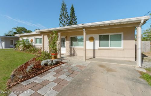 160 Hilltop Dr, Titusville, FL 32796-2529