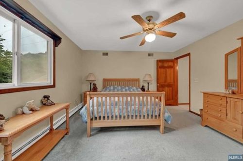 234 Morsetown Rd, West Milford Lakes NJ  07480-3104 exterior