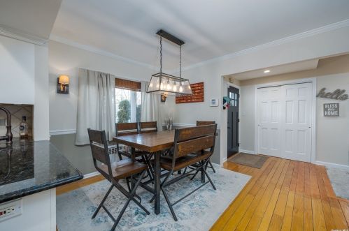 2532 Washington Blvd, North Bellmore NY  11710-2643 exterior