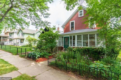 729 Geranium Ave, Saint Paul, MN 55106-2520
