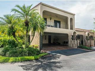 3920 Estepona Ave, Miami, FL 33178-2926