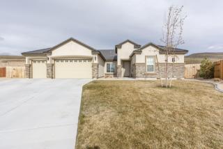 4768 Cobra Ct, Sparks, NV 89436-8732