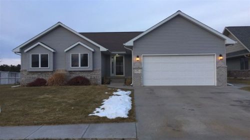 1607 16th St, Kearney, NE 68845-6622