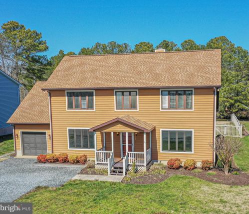 37878 Cedar Rd, Selbyville, DE 19975-4386