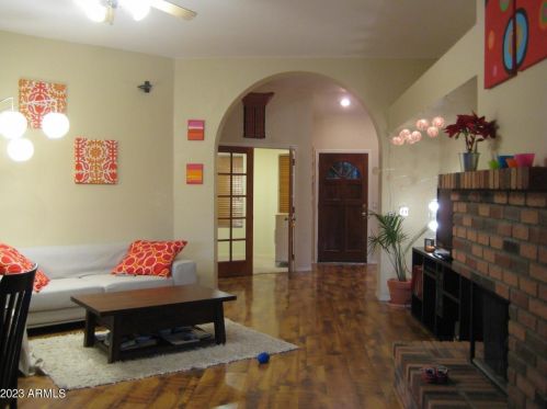414 Rock St, Gilbert, AZ 85234-4857