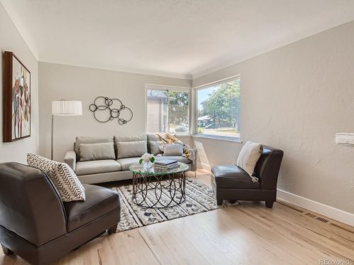 2220 Olive St, Denver CO  80207-4054 exterior