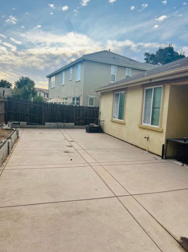 1116 Van Gogh Ln, Grayson CA  95363-8317 exterior