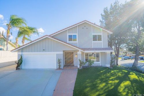 1635 Summit Crest Ct, San Bernardino, CA 92405-5113