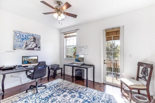 1121 147th Ter, Hollywood FL  33027-6182 exterior