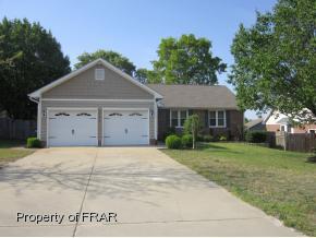 5544 Bear Creek Cir, Fayetteville, NC 28304-4899