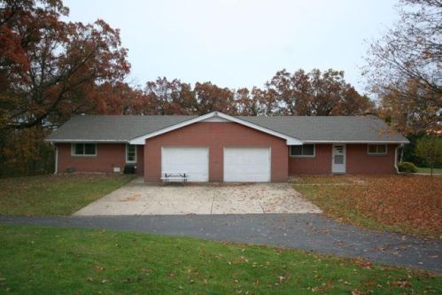 316 Hillside Rd, Colgate, WI 53017-9755