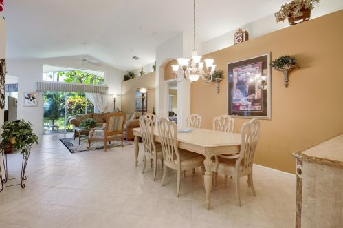 11464 Kanapali Ln, Boynton Beach, FL 33437-8110
