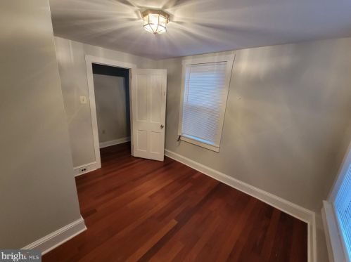 5 Orange Ave, Prospectville PA 19002-4740 exterior