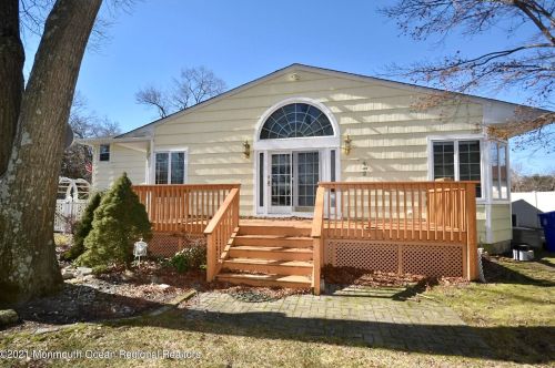 306 Van Zile Rd, Bricktown NJ  08724-2018 exterior