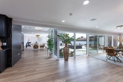 3841 Pacific Ave, Long Beach CA  90807-3227 exterior