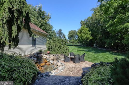 1969 Millport Rd, Lancaster PA  17602-4117 exterior