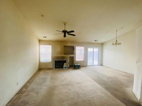 729 Hereford Dr, Gonzales, CA 93926-9356