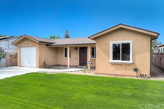 13549 Pierce St, Los Angeles, CA 91331-3738