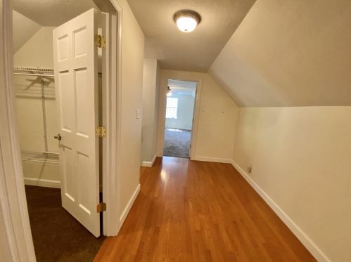 8441 Dunham Rd, Mount Vernon OH  43050-8572 exterior