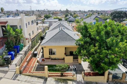 2551 J St, San Diego, CA 92102-3033