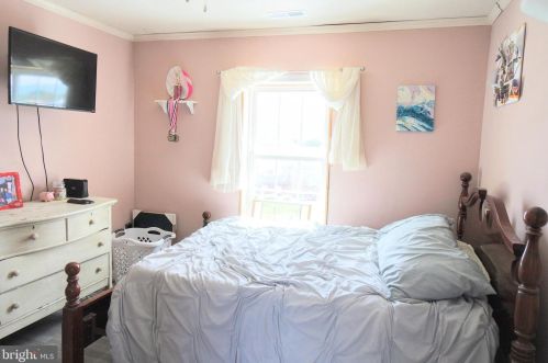 465 Readus Rd, Edinburg VA  22824-2917 exterior