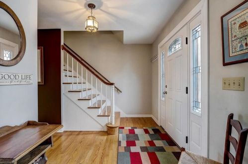 1226 Wedgewood Dr, Waukesha WI  53186-6753 exterior