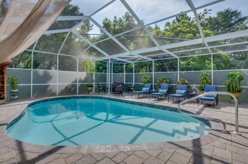7445 Cool Breeze Ct, Brooksville, FL 34607-2471