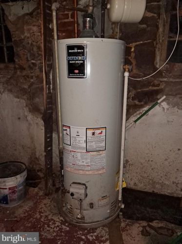 1339 Dekalb St, Norristown PA  19401-3403 exterior