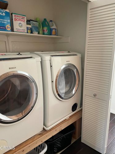 3121 Lisbon Ln, Oxnard CA  93036-5347 exterior