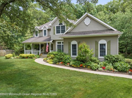 2093 Overbrook Dr, Belmar, NJ 07719-9687