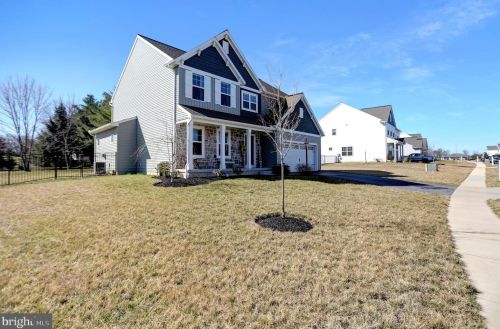 15 Waverly Ln, Carlisle PA  17015-7119 exterior