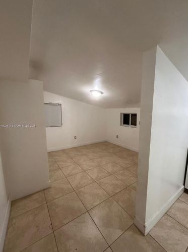 6609 1st Ct, Hollywood FL  33023-1206 exterior