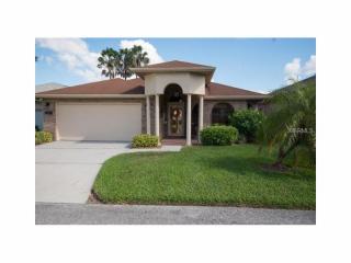 739 Martinique Cir, Lakeland, FL 33803-5628
