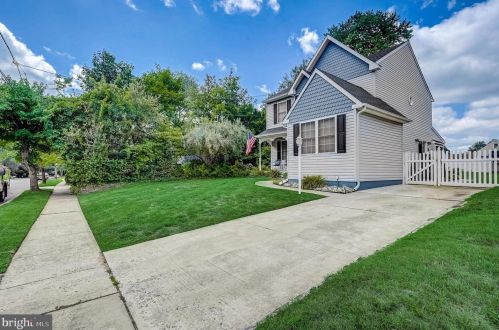 419 1st Ave, Runnemede, NJ 08078-1545