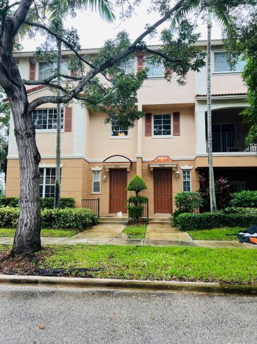 4593 Danson Way, Delray Beach FL  33445-3551 exterior