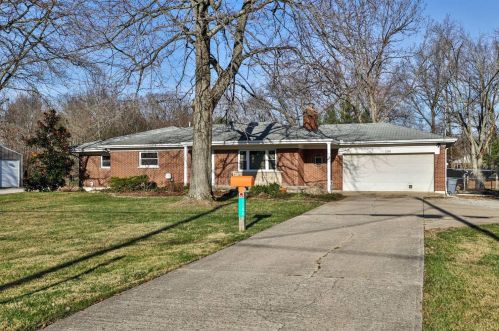 1186 White Oak Rd, Amelia, OH 45102-1643