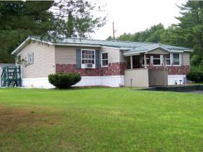 24 Spruce Park Dr, Plainfield, NH 03781-5351