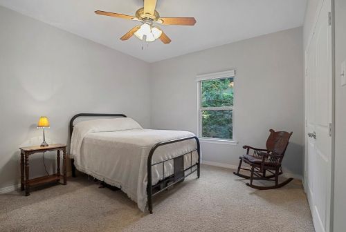 707 Main St, Waxahachie TX  75165-3233 exterior