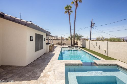 415 Snowbird Ln, Lake Havasu City AZ  86403-4952 exterior