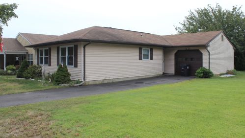 26 Jetty Ct, Bricktown, NJ 08723-7226