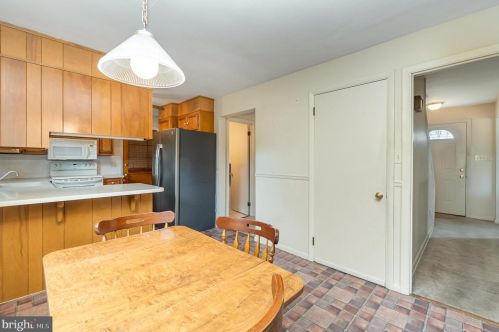 1 Oak Ave, Siddonsburg PA  17019-8511 exterior