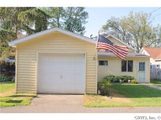 753 Nichols Point Rd, Bridgeport, NY 13030-9768