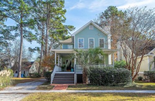 72 Bostick Cir, Beaufort, SC 29902-5704