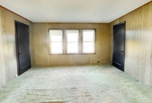 79 Main St, Port Jervis NY  12771-2111 exterior