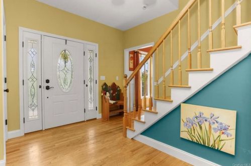 458 Depot Hill Rd, Poughquag NY  12570-5766 exterior