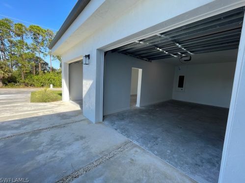 546 Charles Sise St, Lehigh Acres, FL