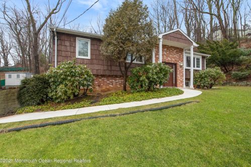 104 Highland Ave, Atlantic Highlands, NJ 07716-1022