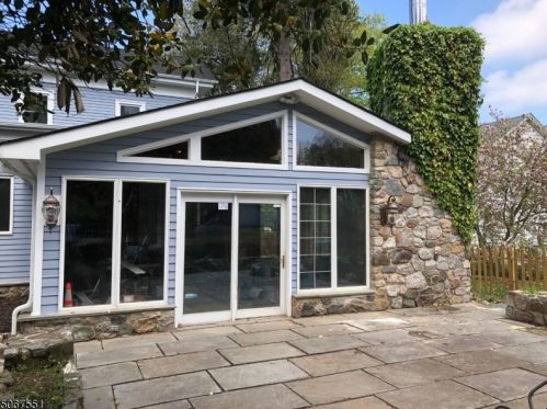 522 2nd St, Belvidere NJ  07823-1521 exterior