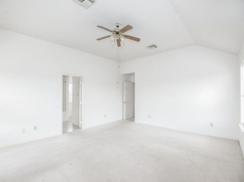 1206 28th Ave, Texas City, TX 77590-8179